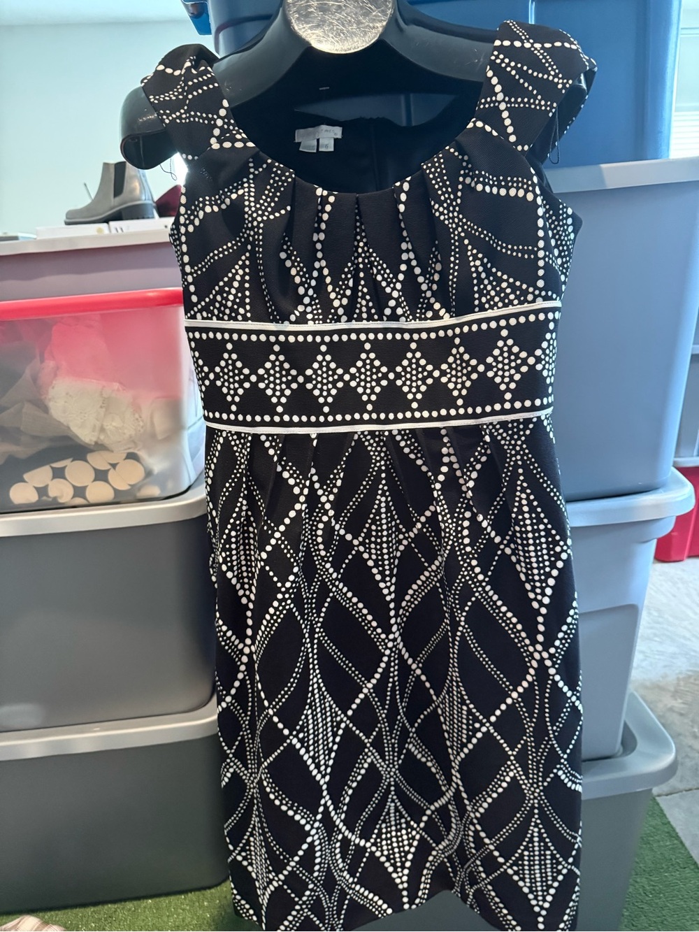 Black and White Beaded Pattern Dress mp36